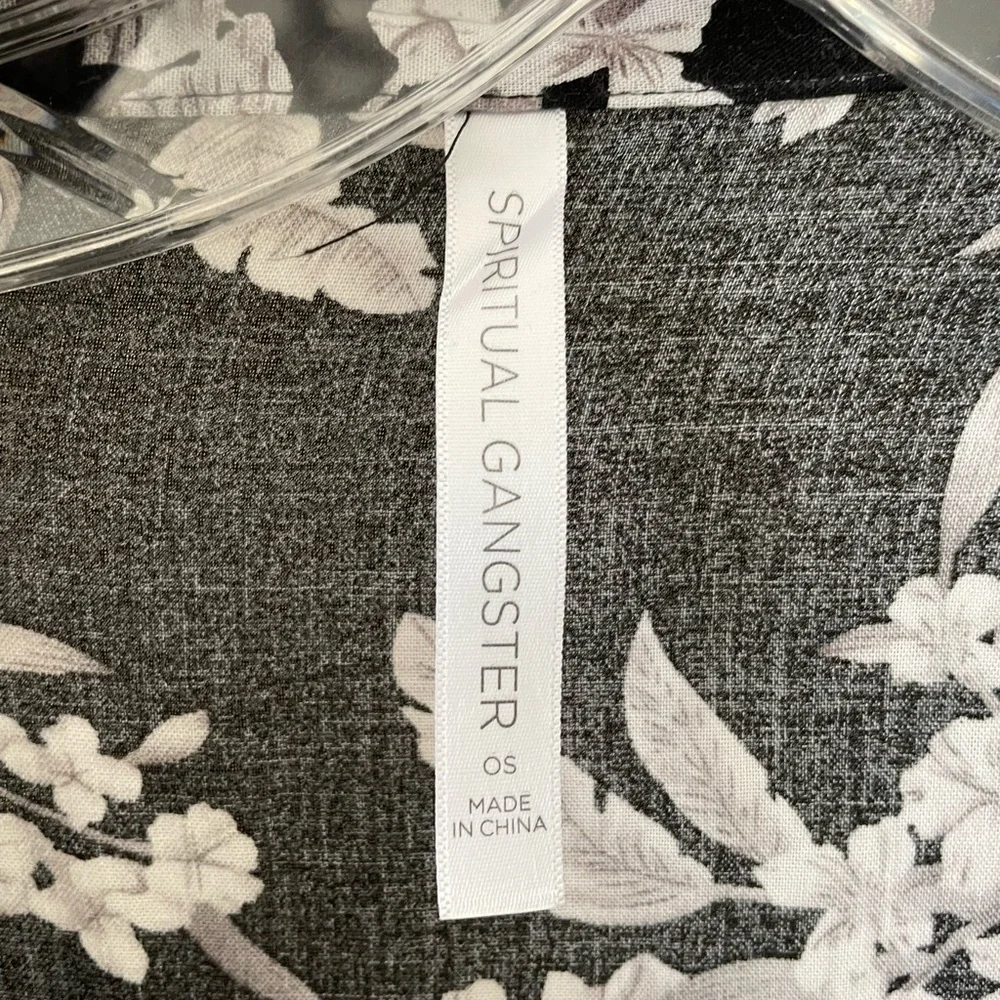 KIMONO - Picture 3 of 4